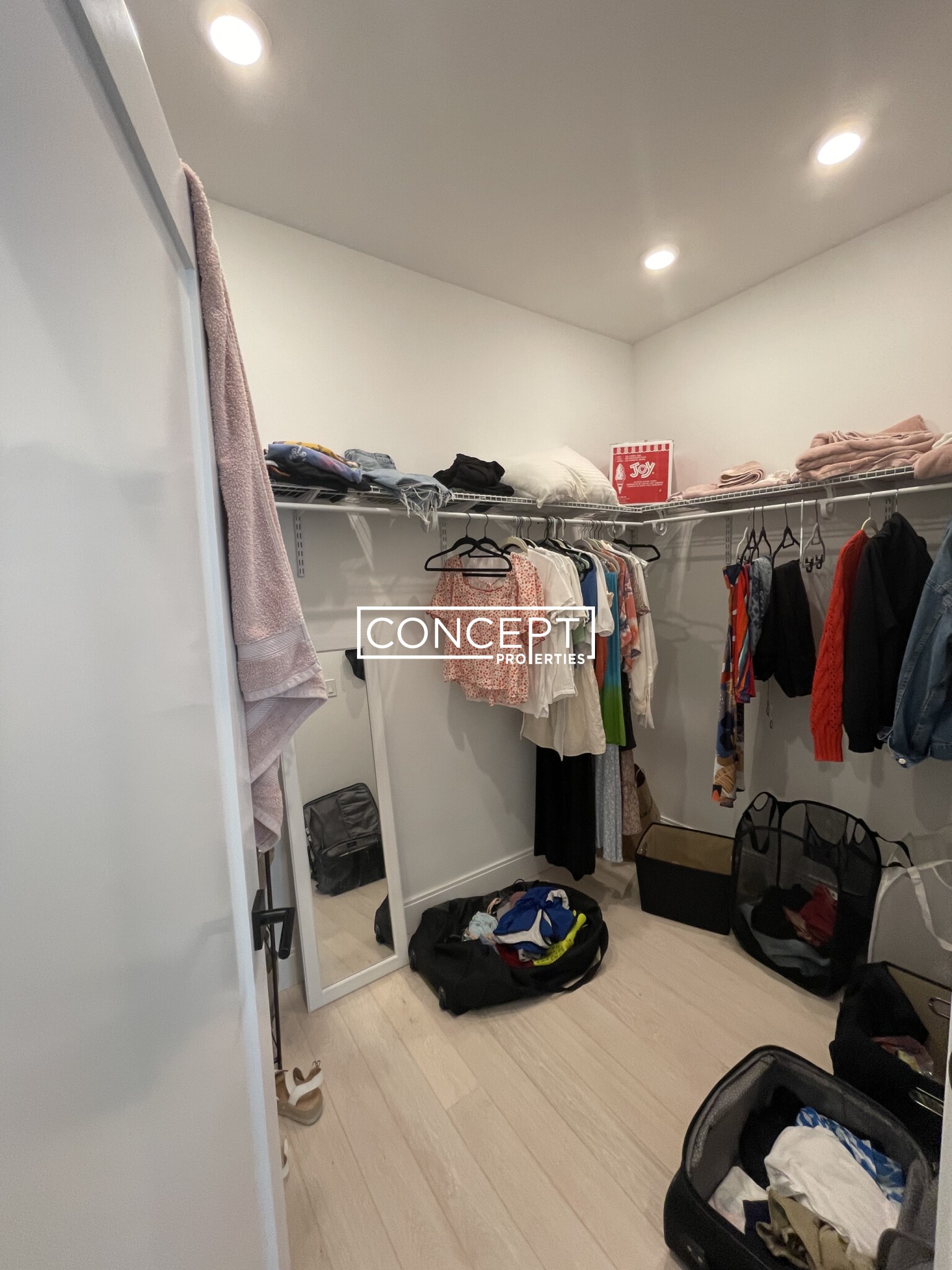 197.405 Green St, Jamaica Plain