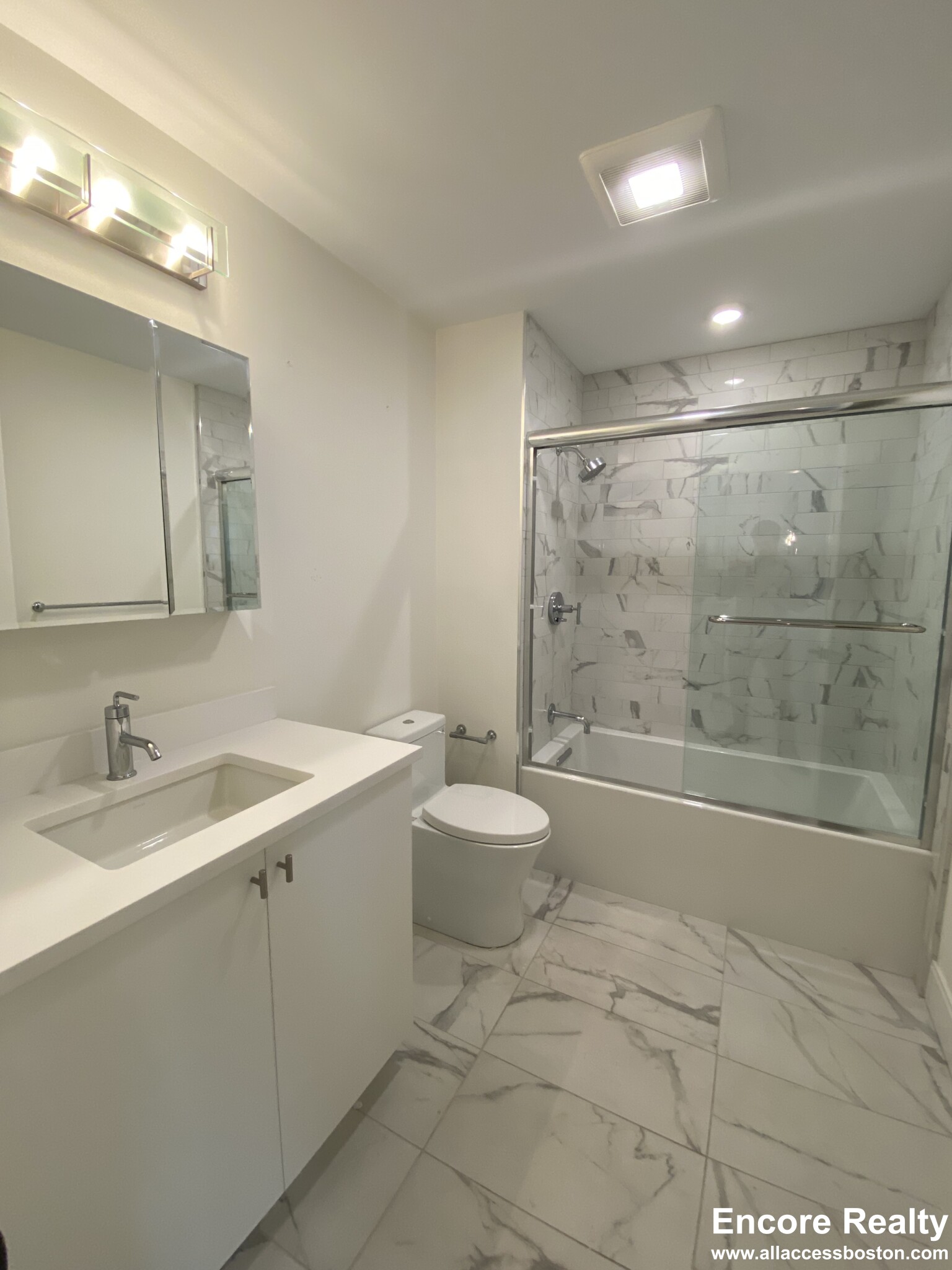 197.306 Green St, Jamaica Plain