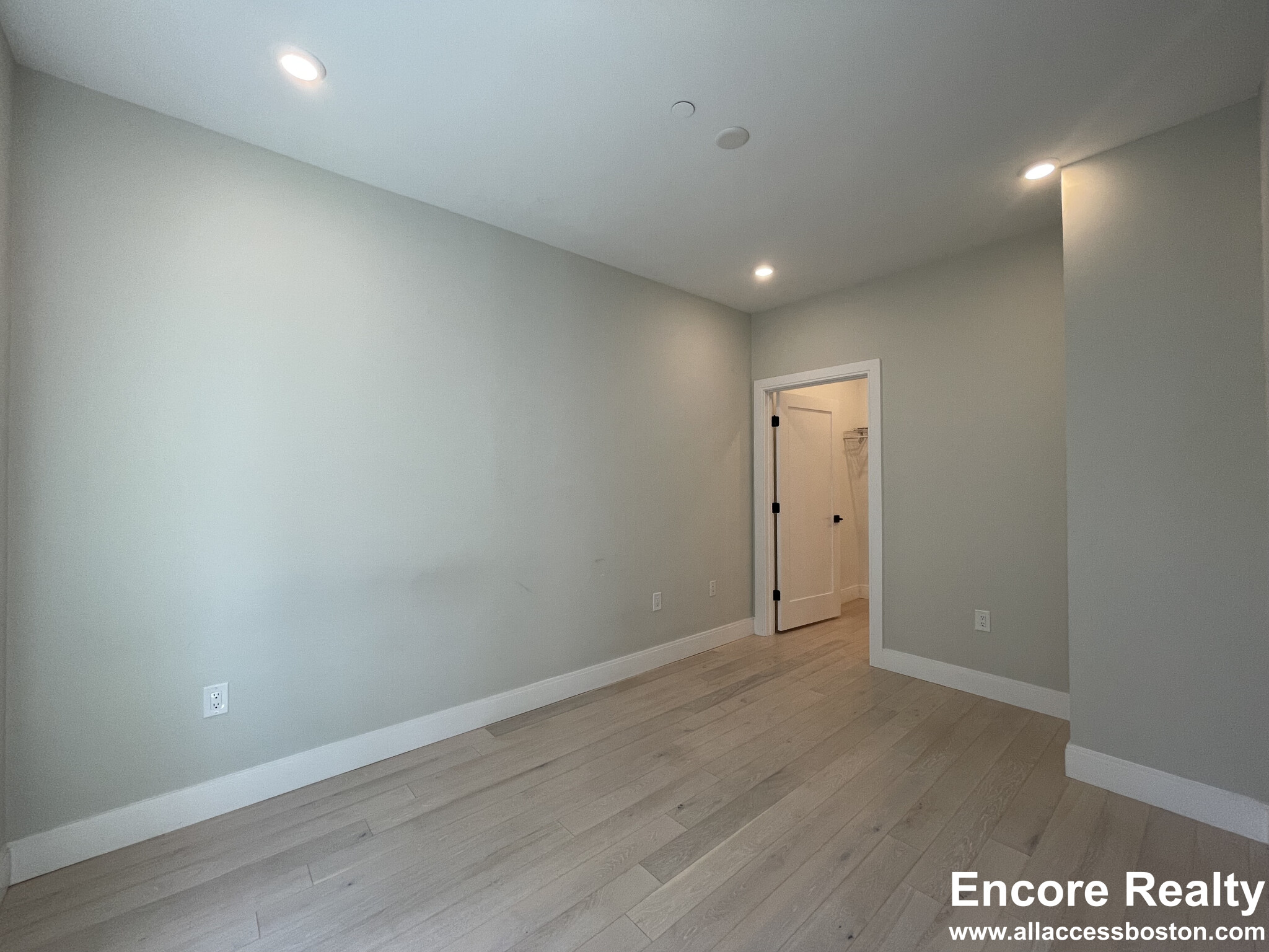 197 Green St, Jamaica Plain