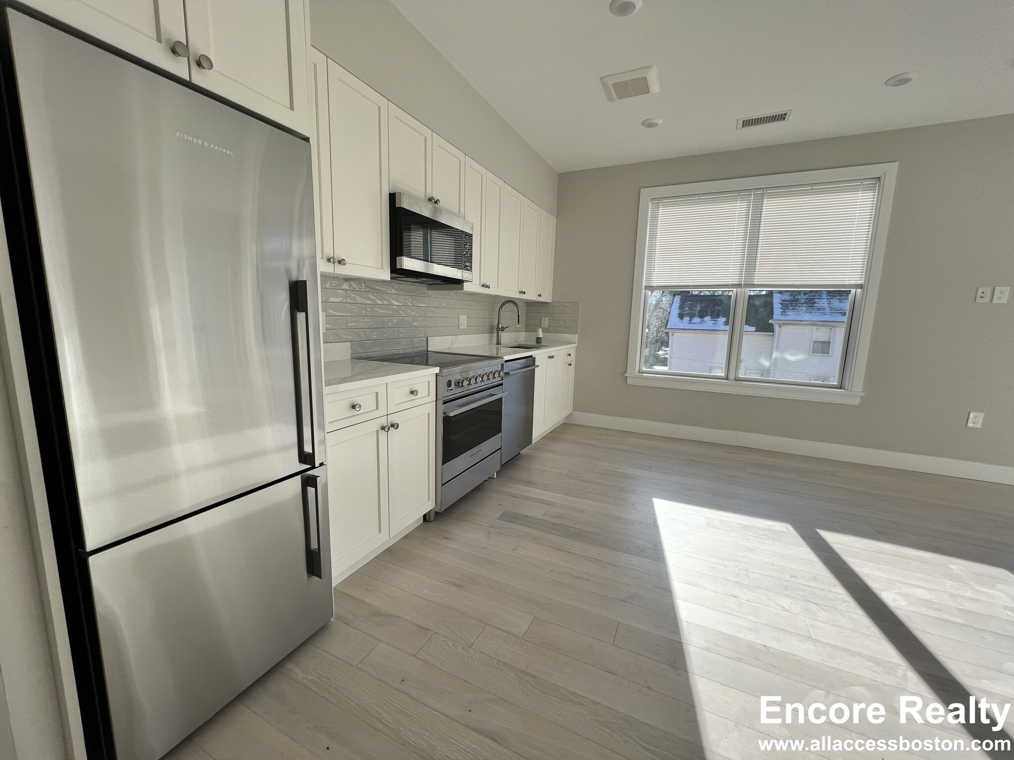 203 Green St, Jamaica Plain