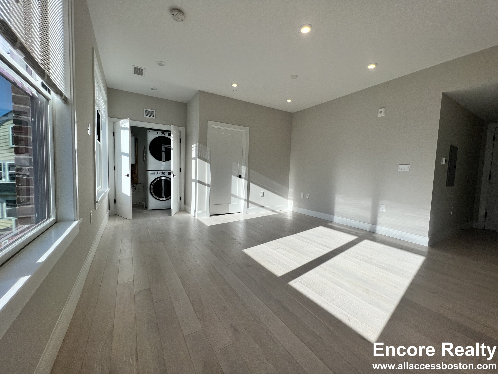 203 Green St, Jamaica Plain