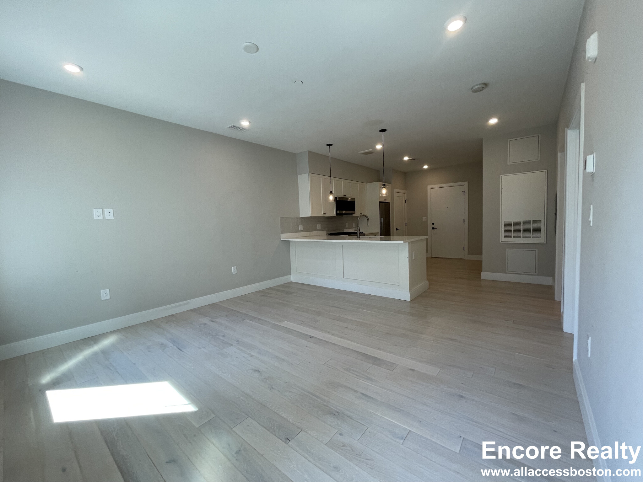 197 Green St, Jamaica Plain