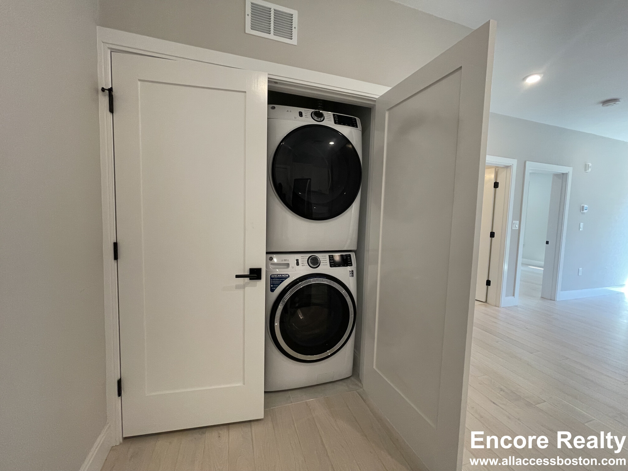 197 Green St, Jamaica Plain