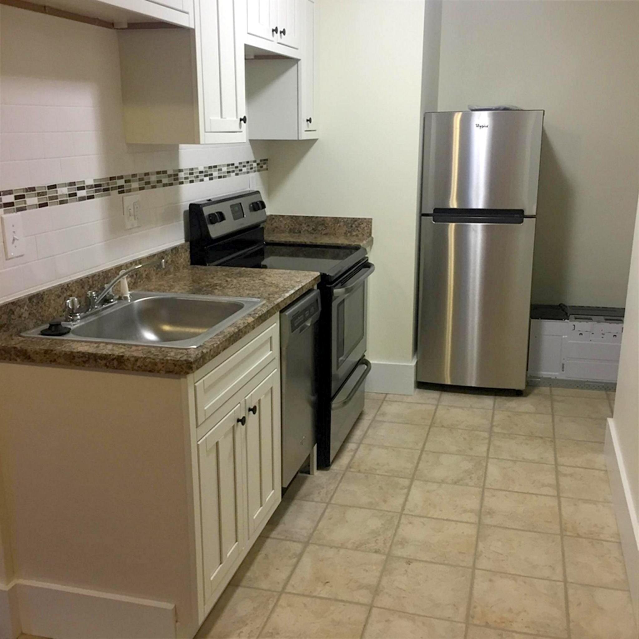 14 Garrison Ave, Teele Square