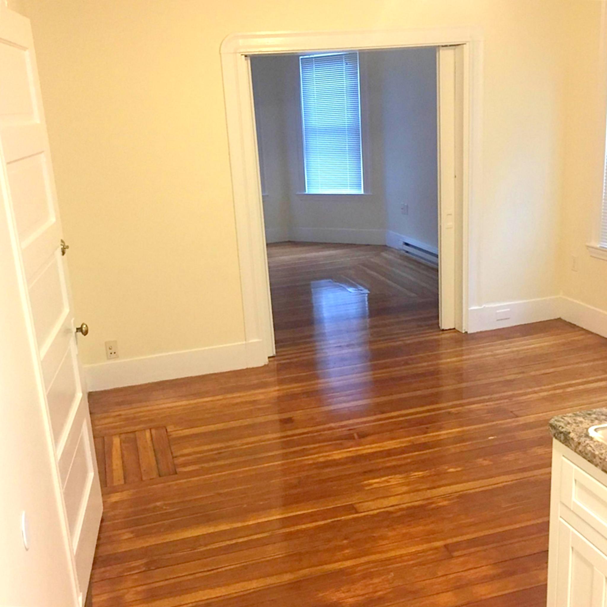 14 Garrison Ave, Teele Square