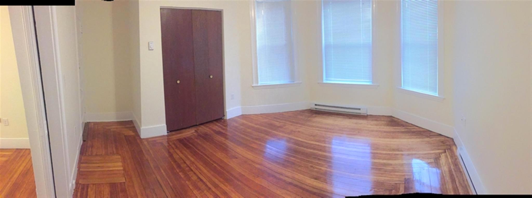 14 Garrison Ave, Teele Square