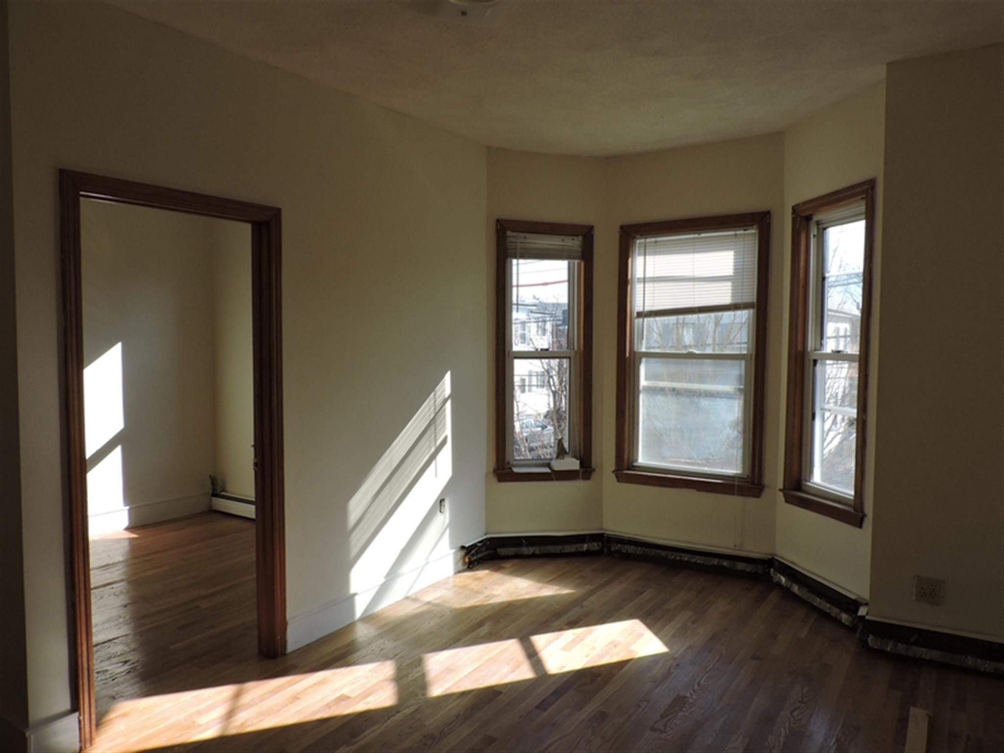 11 Concord Ave, Inman Square