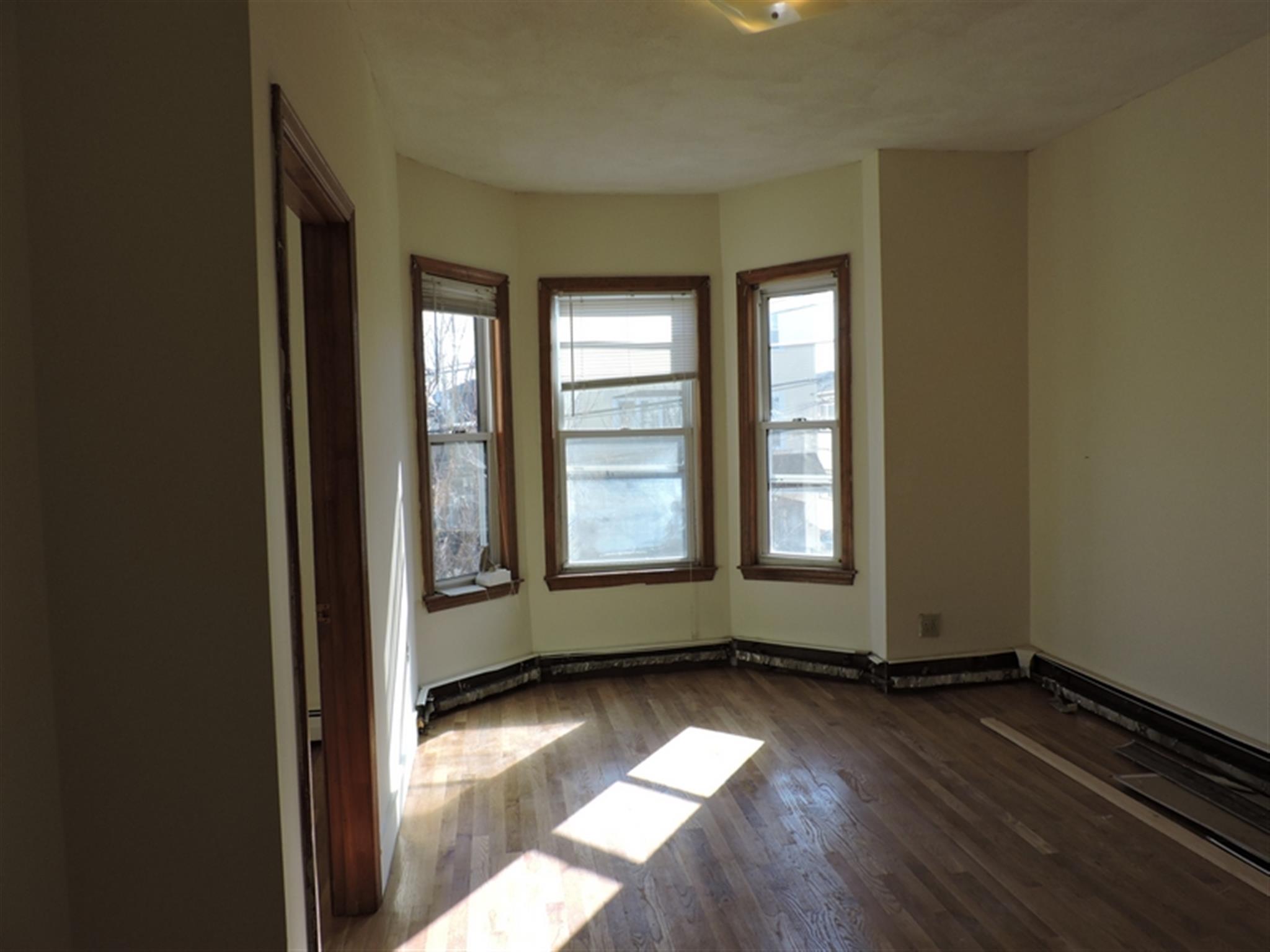 11 Concord Ave, Inman Square