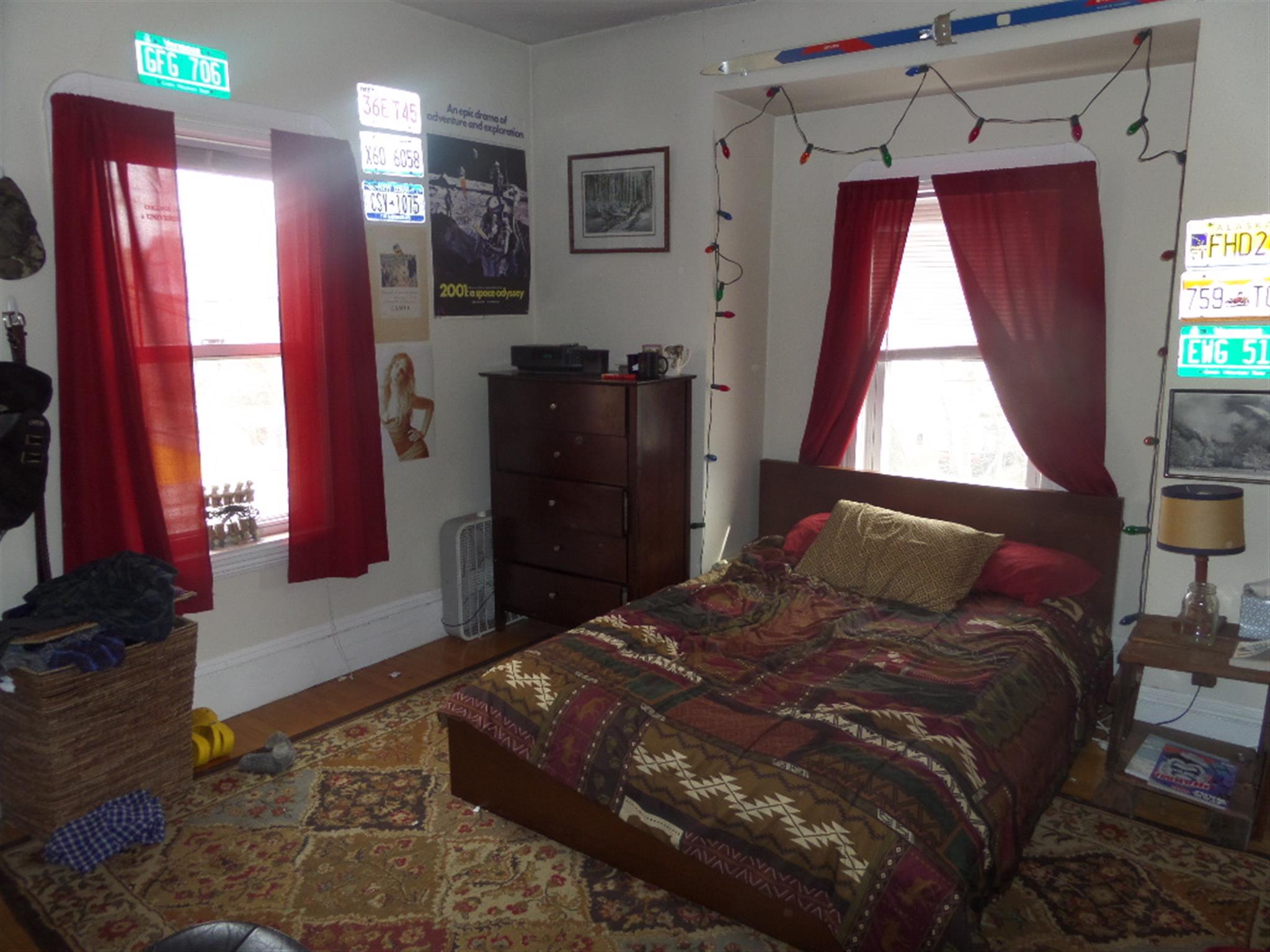 22 Highland Rd, Davis Square