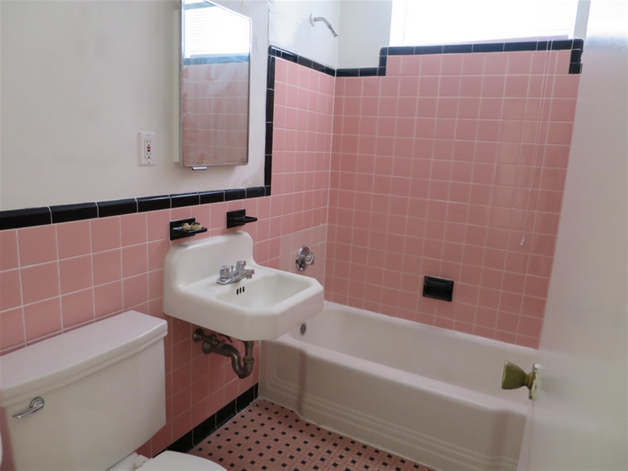 219 Massachusetts Ave, Arlington