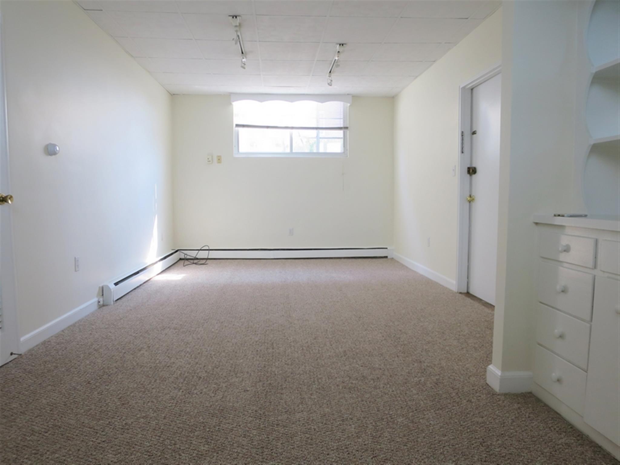 219 Massachusetts Ave, Arlington