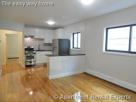 13 Pine St, Central Square