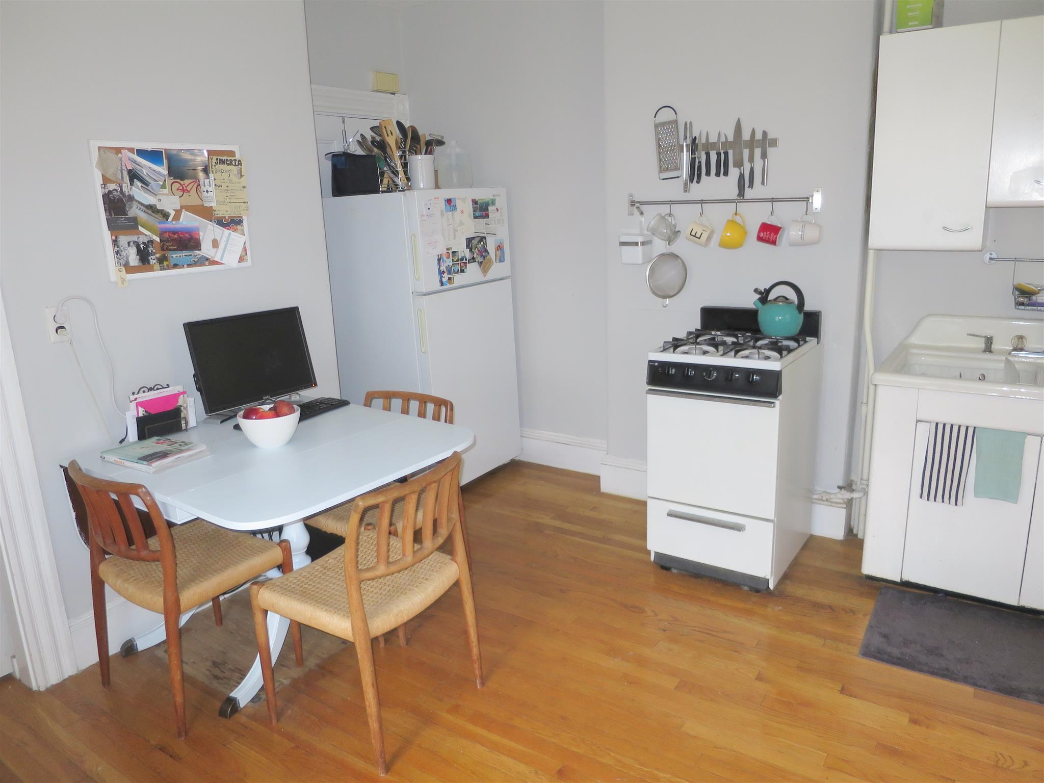 145 Orchard St, Davis Square