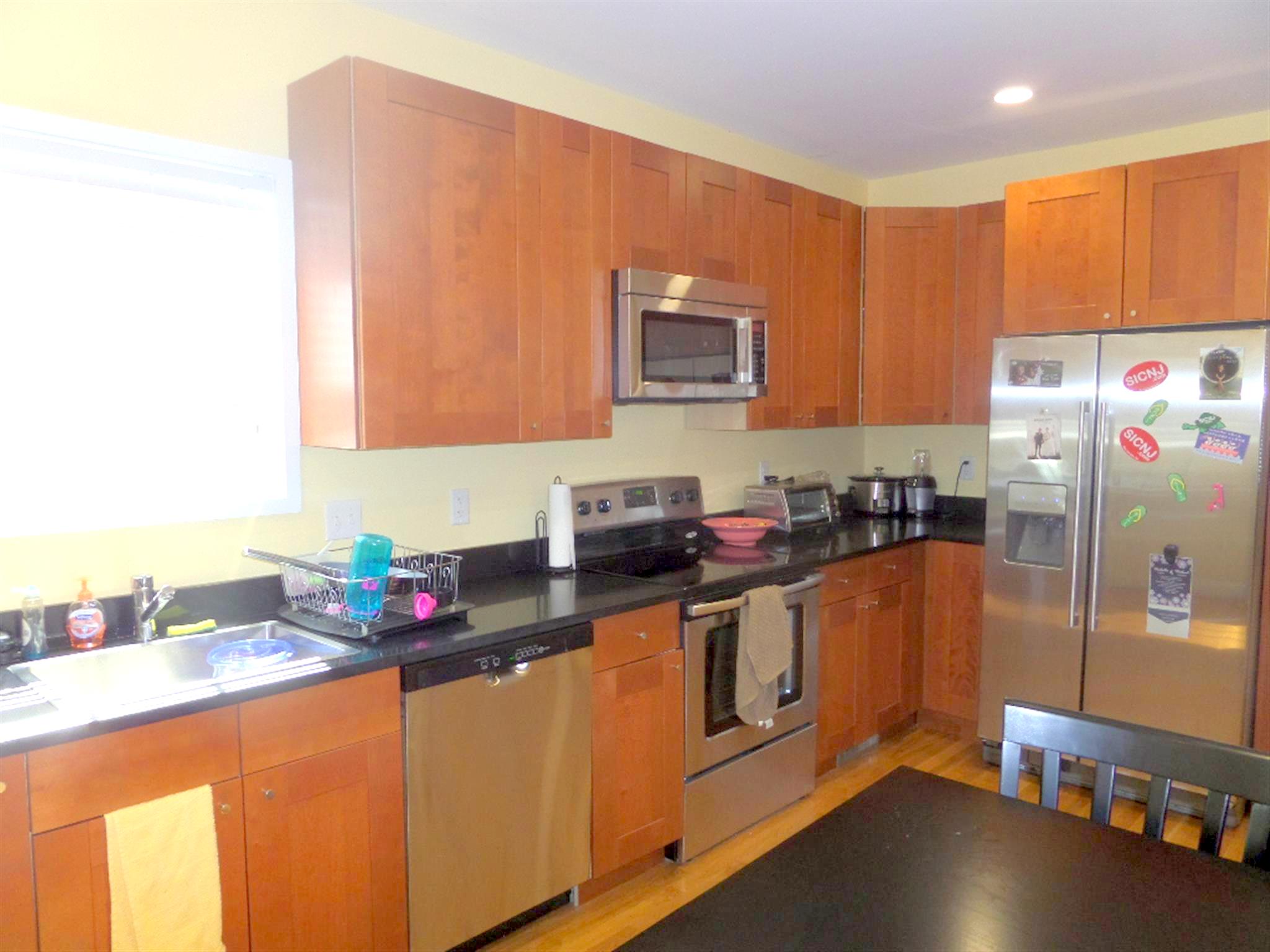 60 William St, Medford