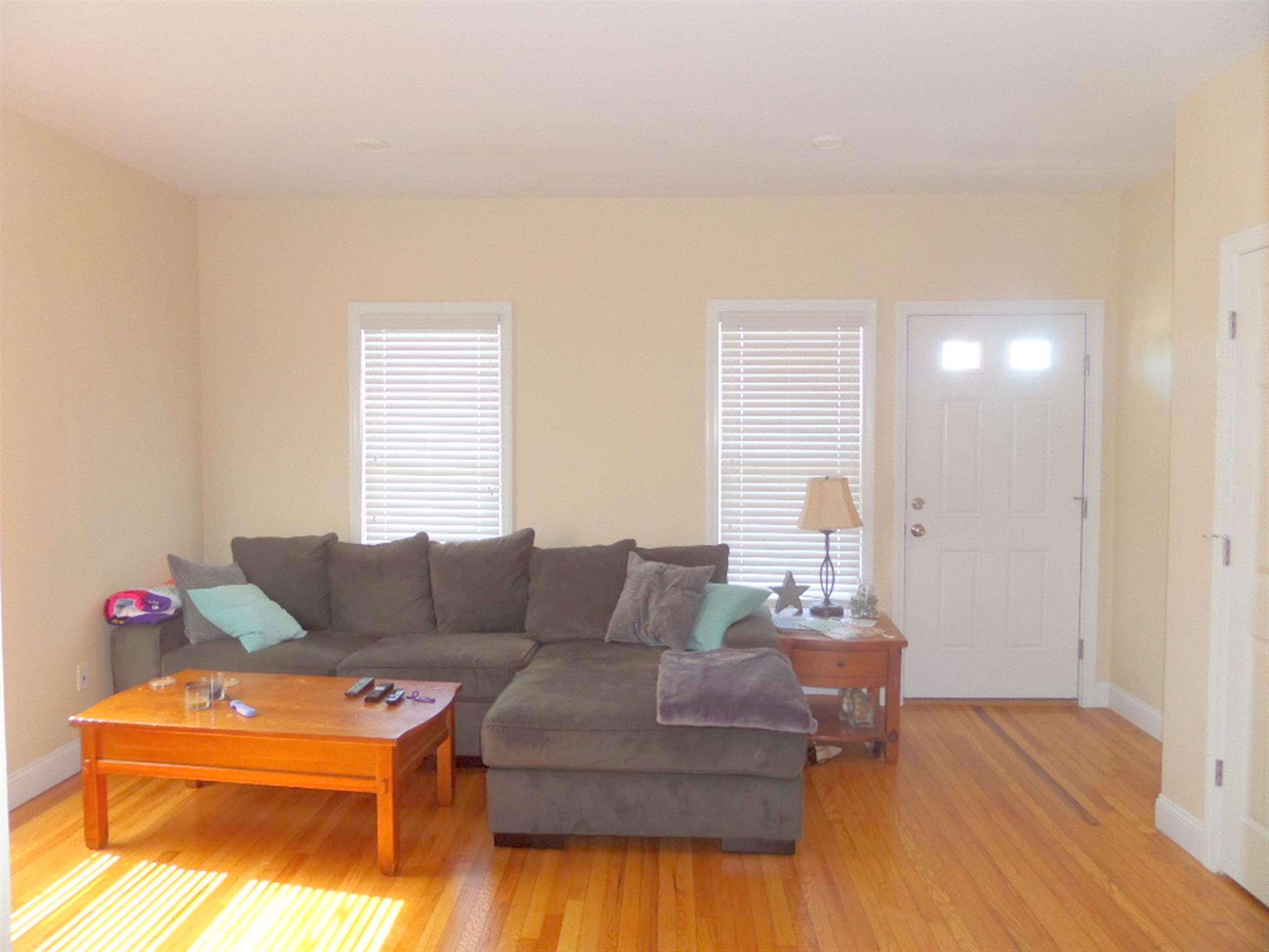 60 William St, Medford