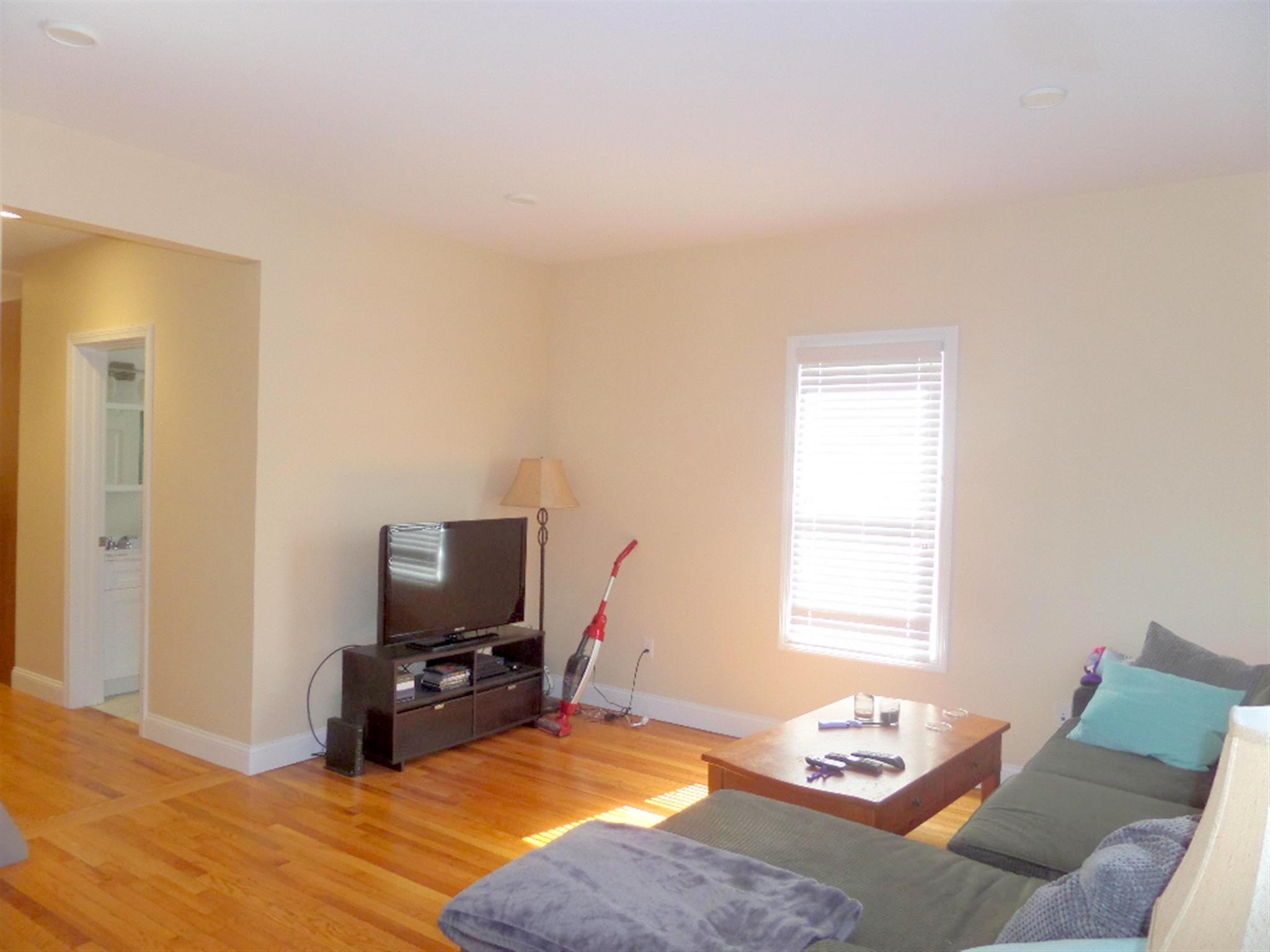 60 William St, Medford