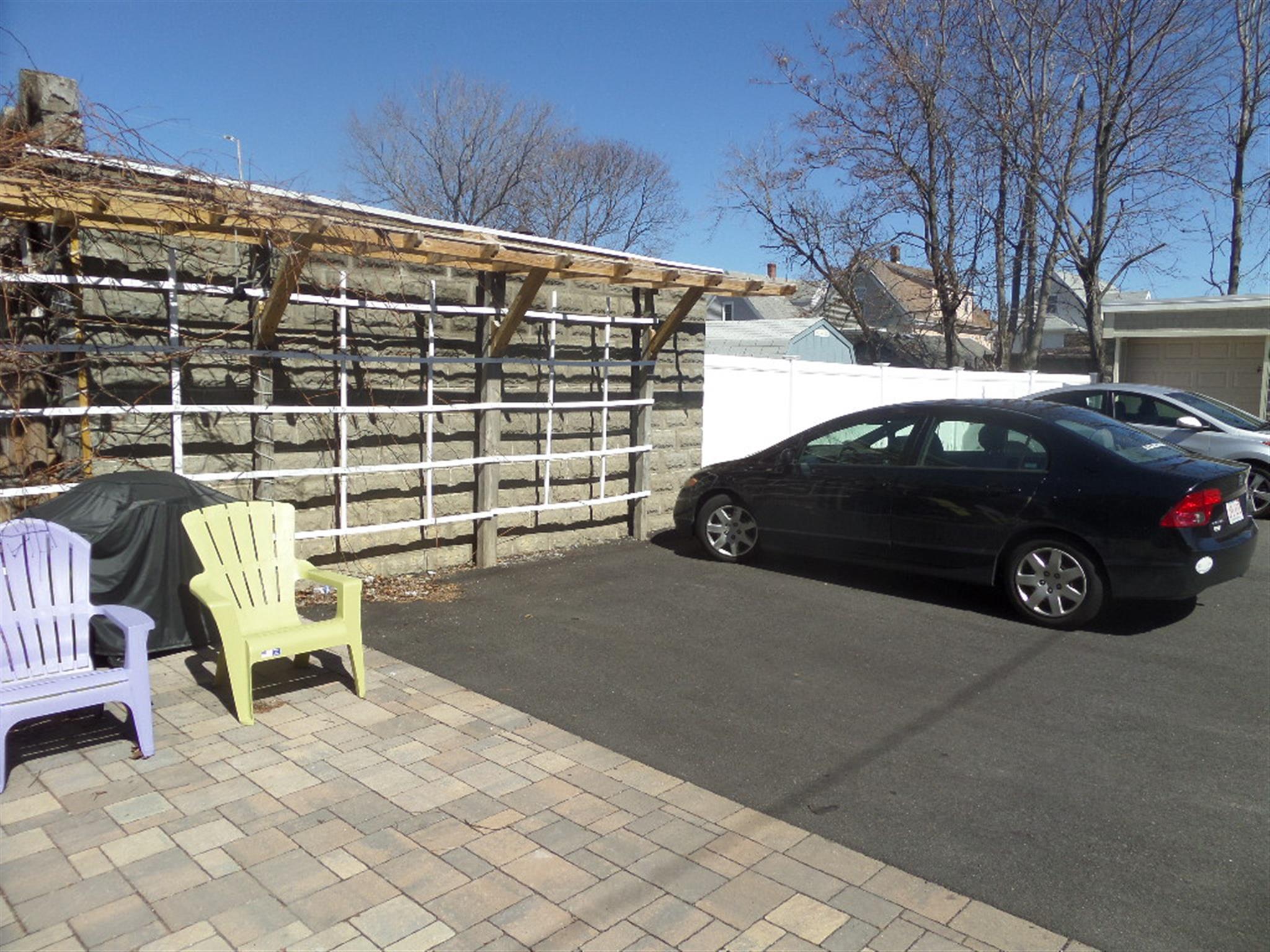 60 William St, Medford