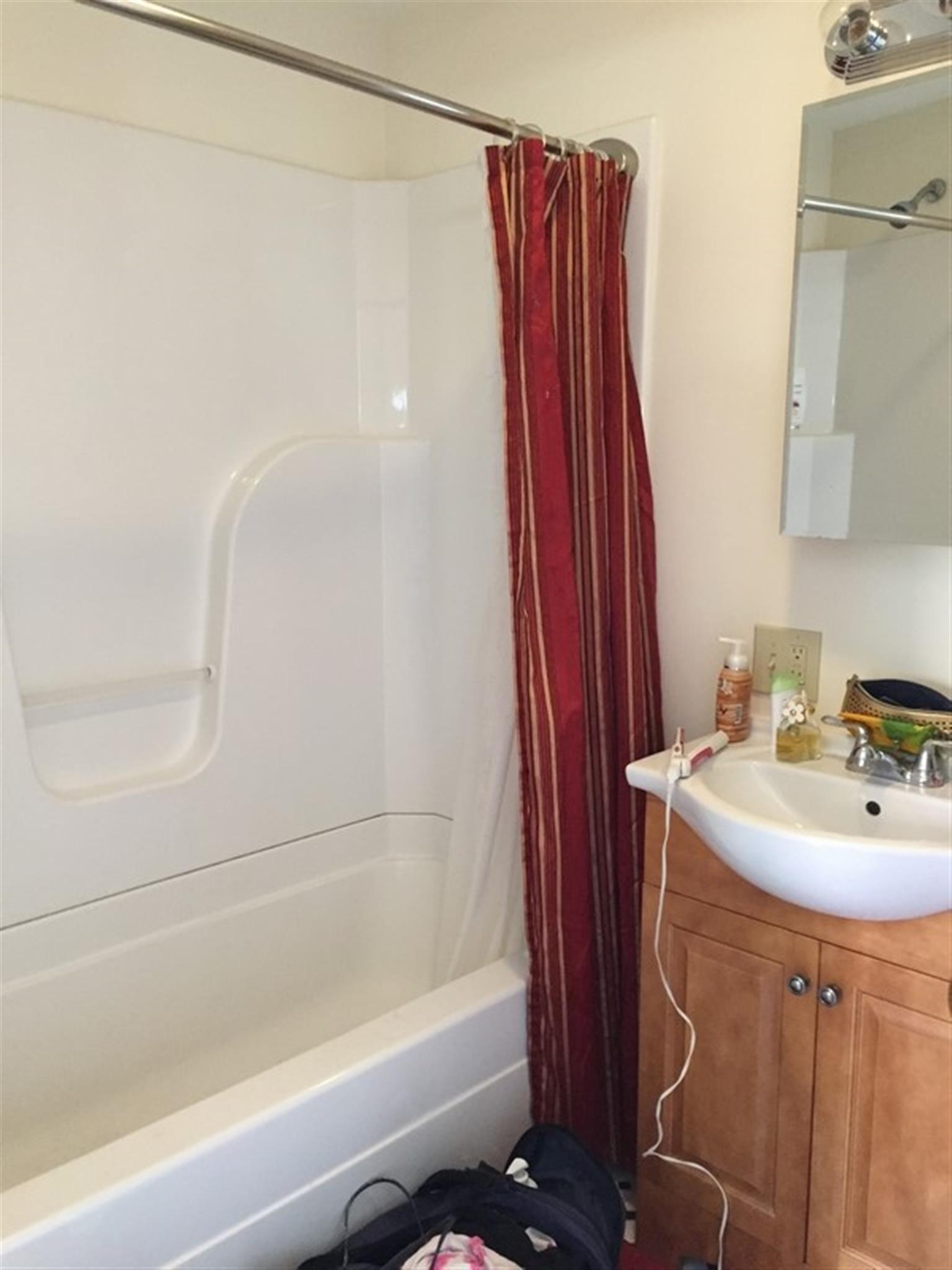 126 Pine St, Central Square