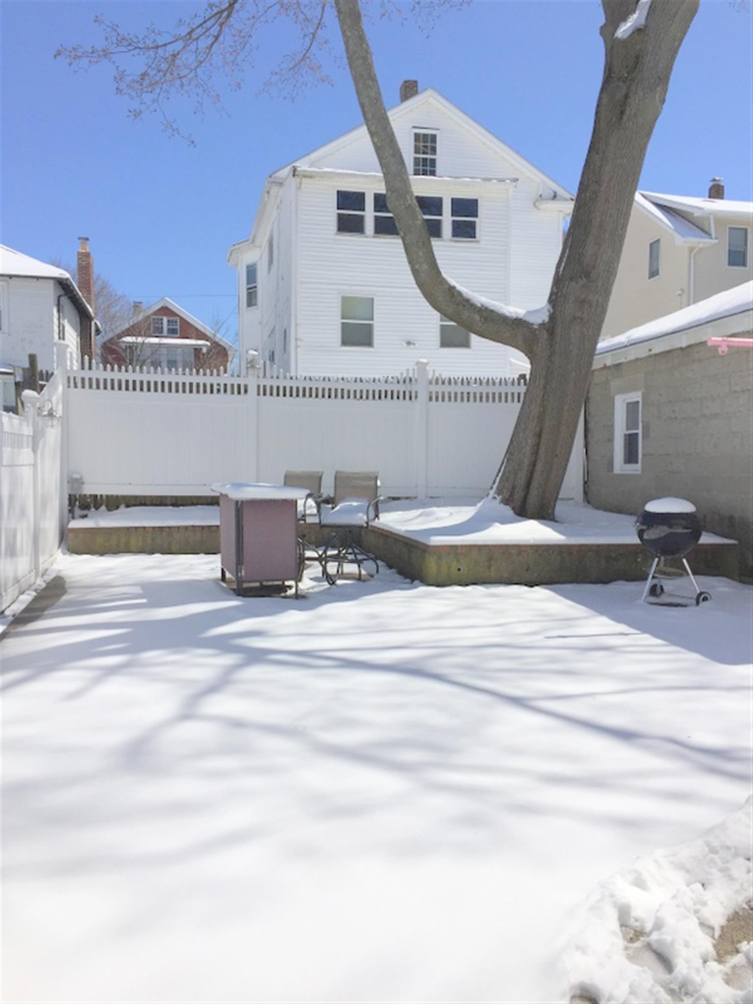 26 Burget Ave, Medford