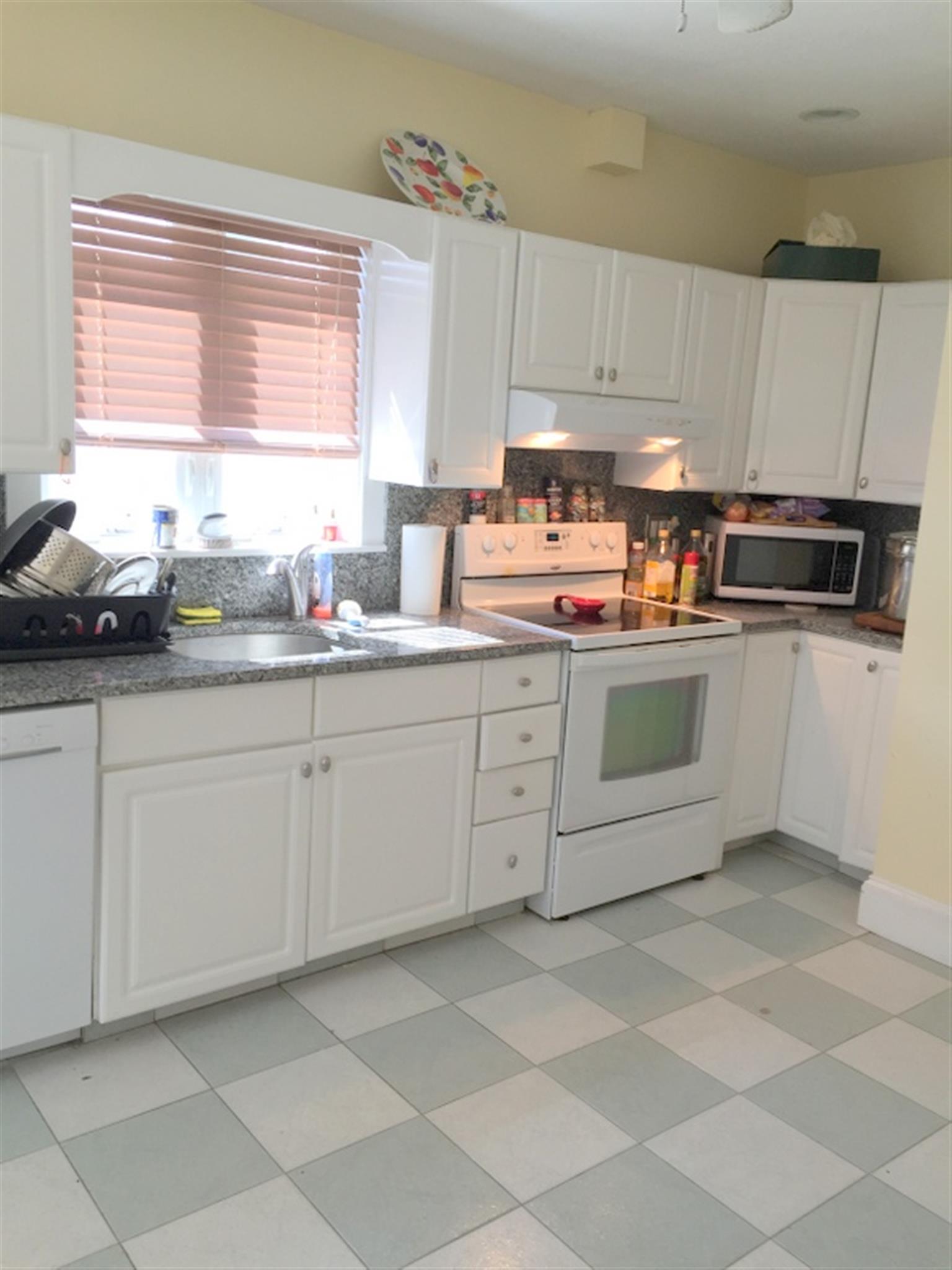 26 Burget Ave, Medford