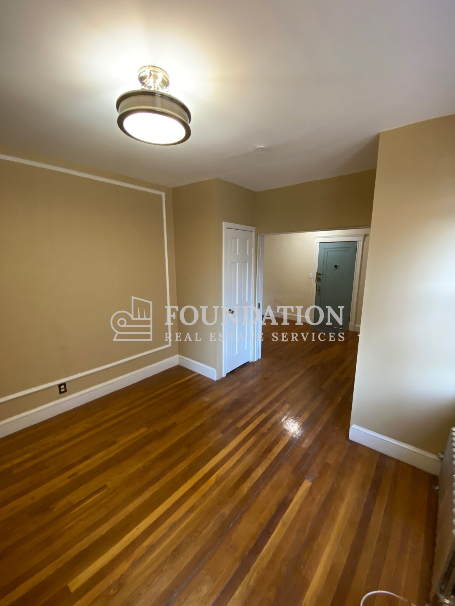 1999 Commonwealth Ave, Brighton