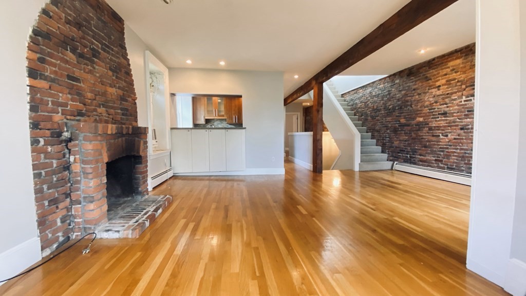 19 Albemarle, Back Bay