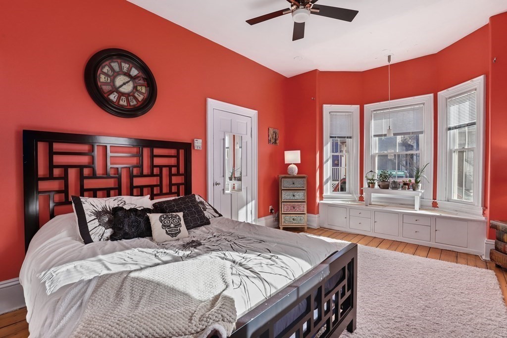 19 Fairmont Ave, Central Square