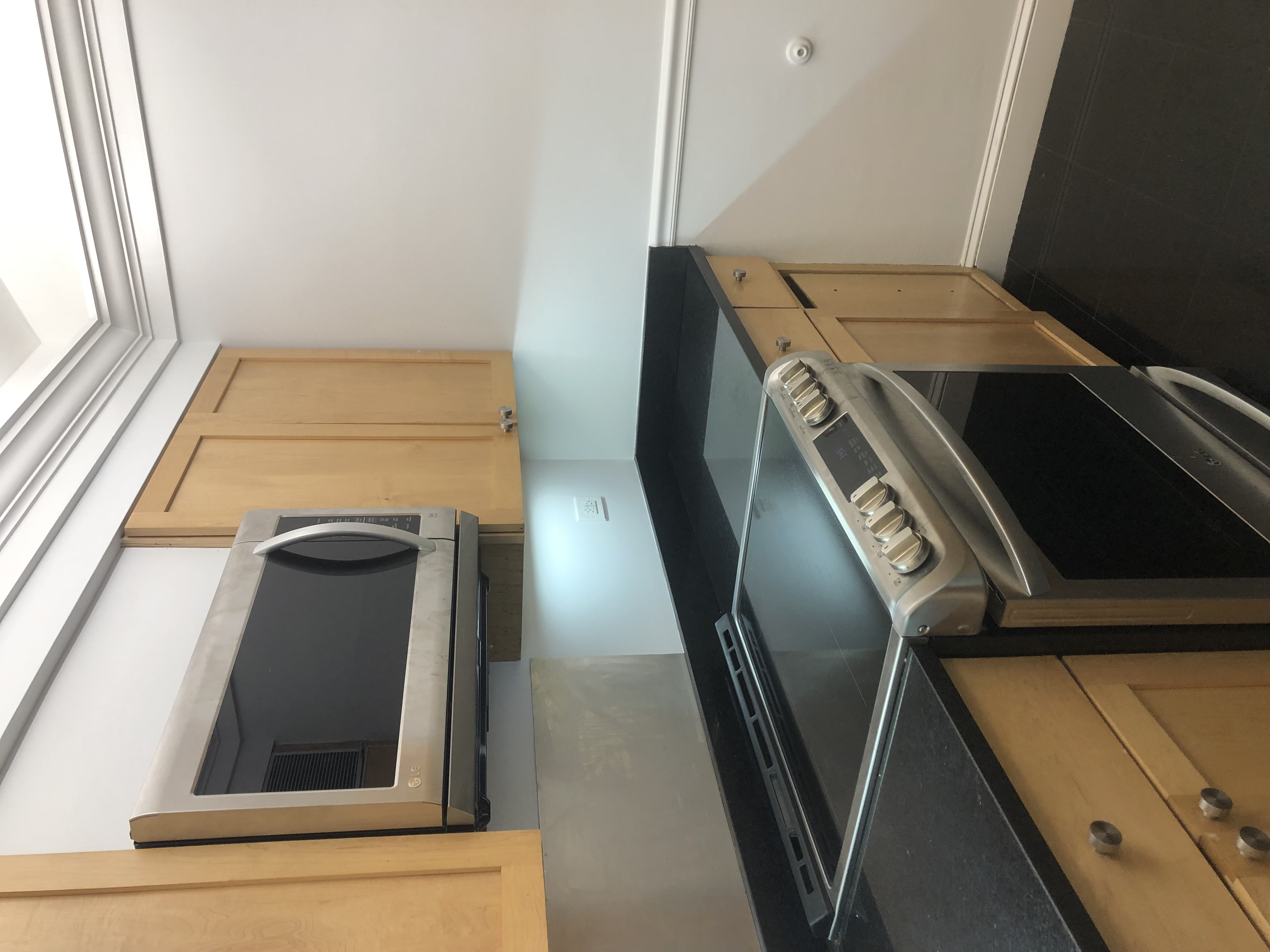 405 Commonwealth Ave, Back Bay