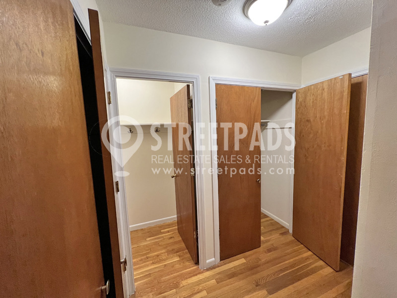 2018 Commonwealth Ave, Brighton