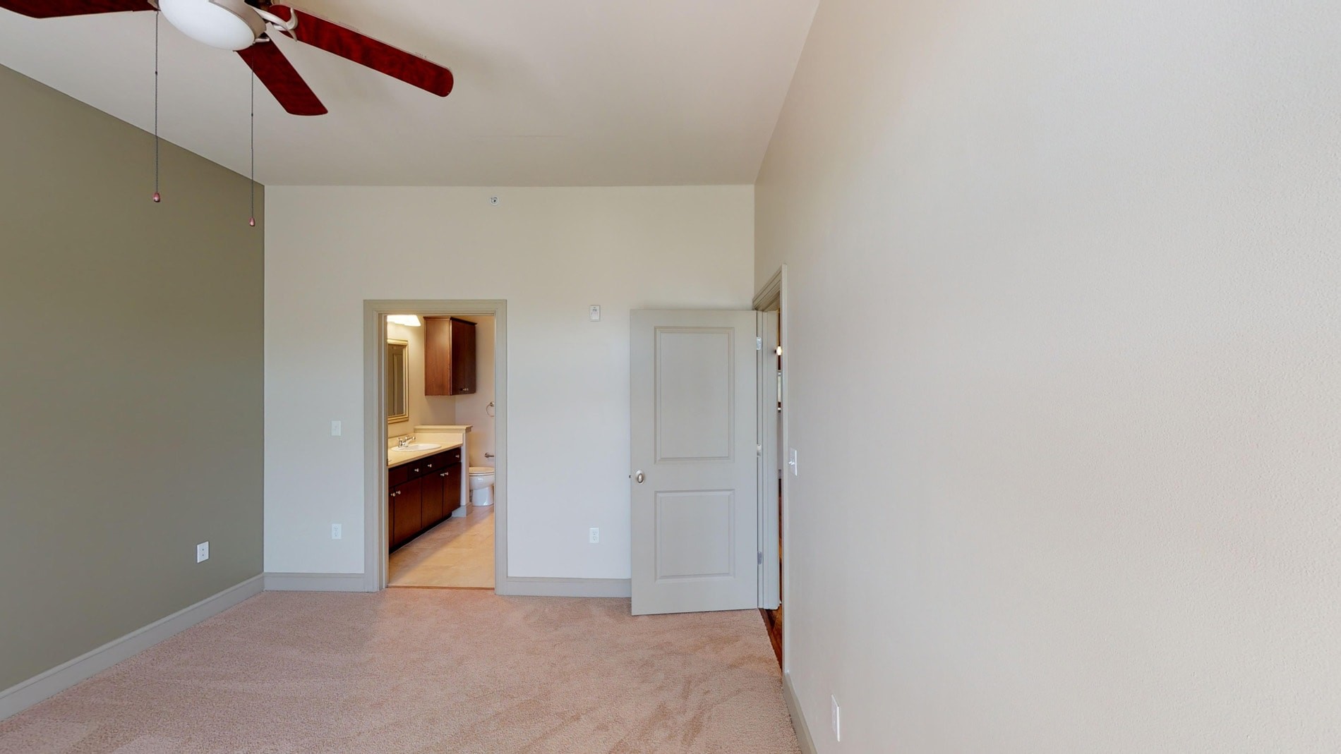 300 2nd Ave, Needham