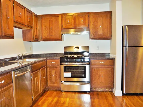 296 Columbus Ave, South End