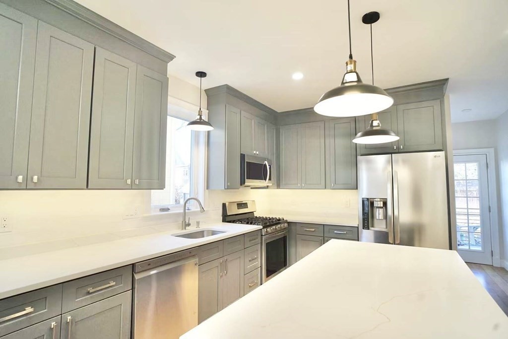 75 Wareham St, Tufts University