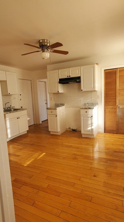 15 155 Centre, Roxbury