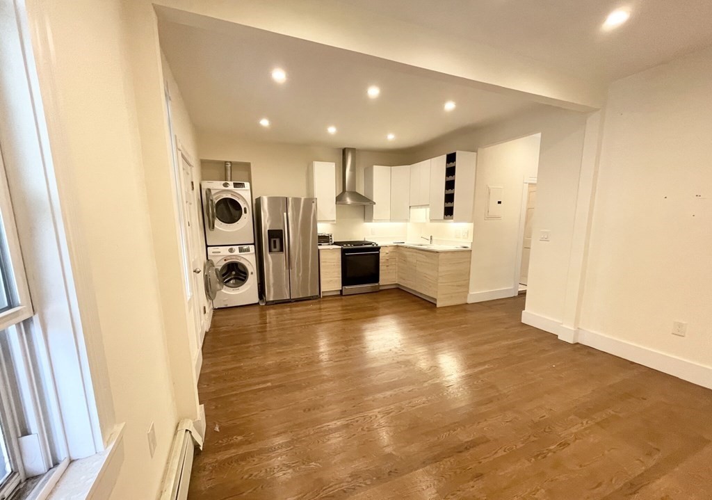 106 Buttonwood St, Dorchester