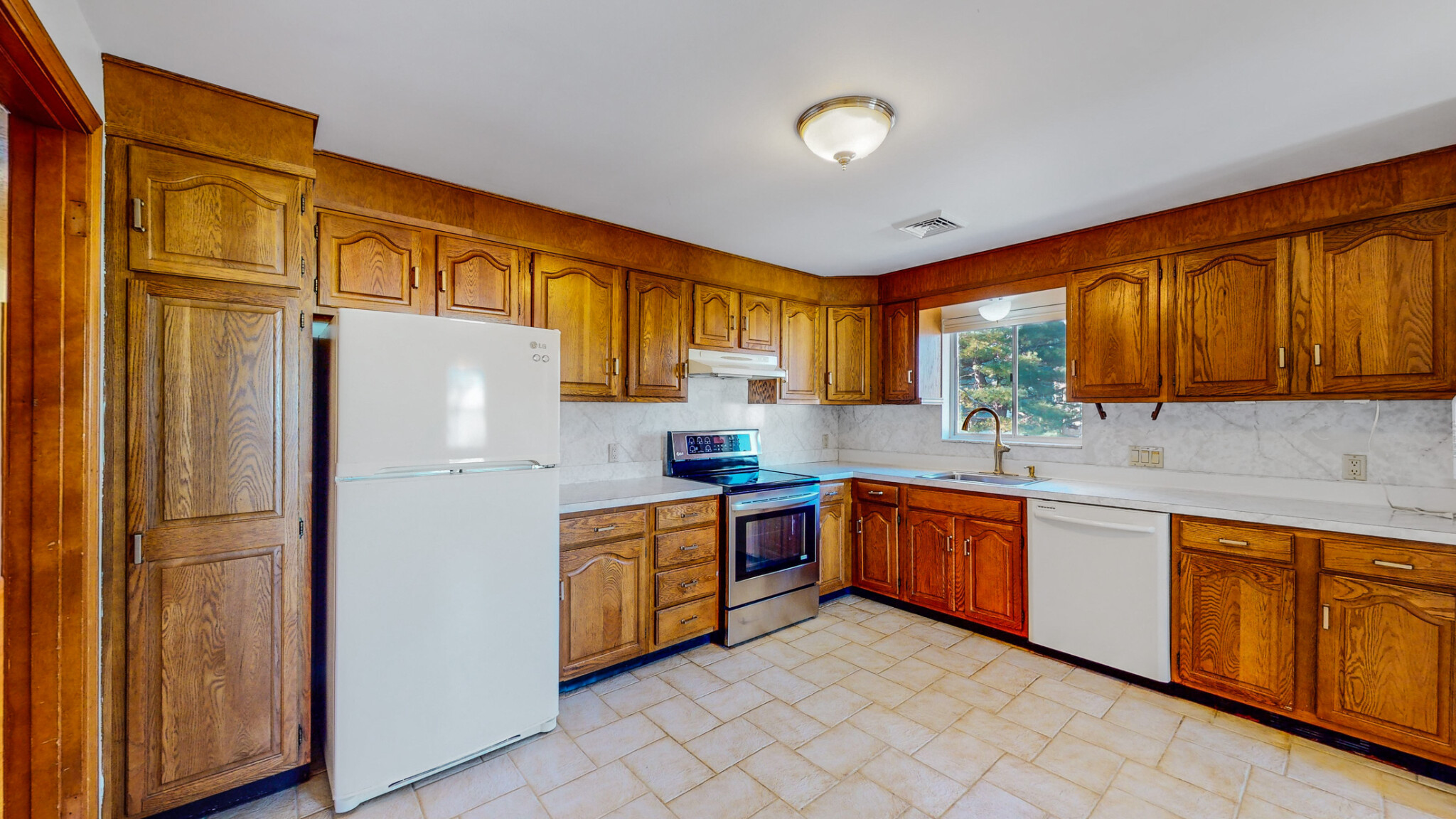 21 Ashmont Rd, Nonantum