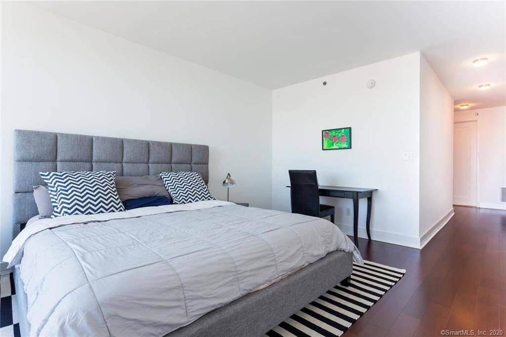 1 Broad St, Downtown Historic District