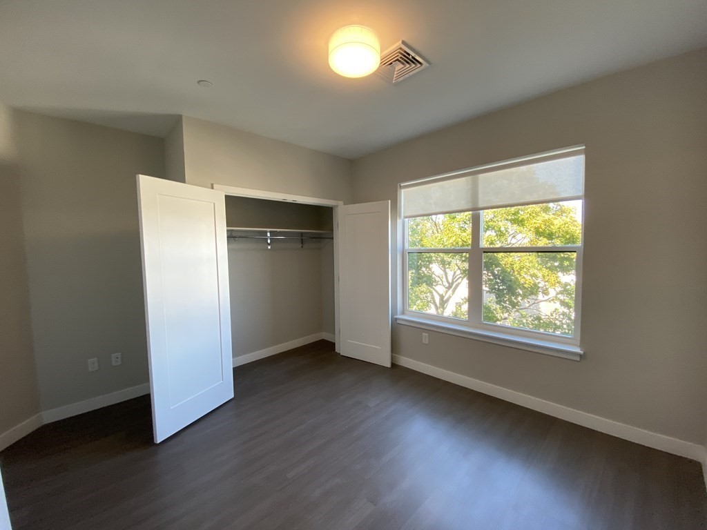 23 Bridge St, Quincy Center