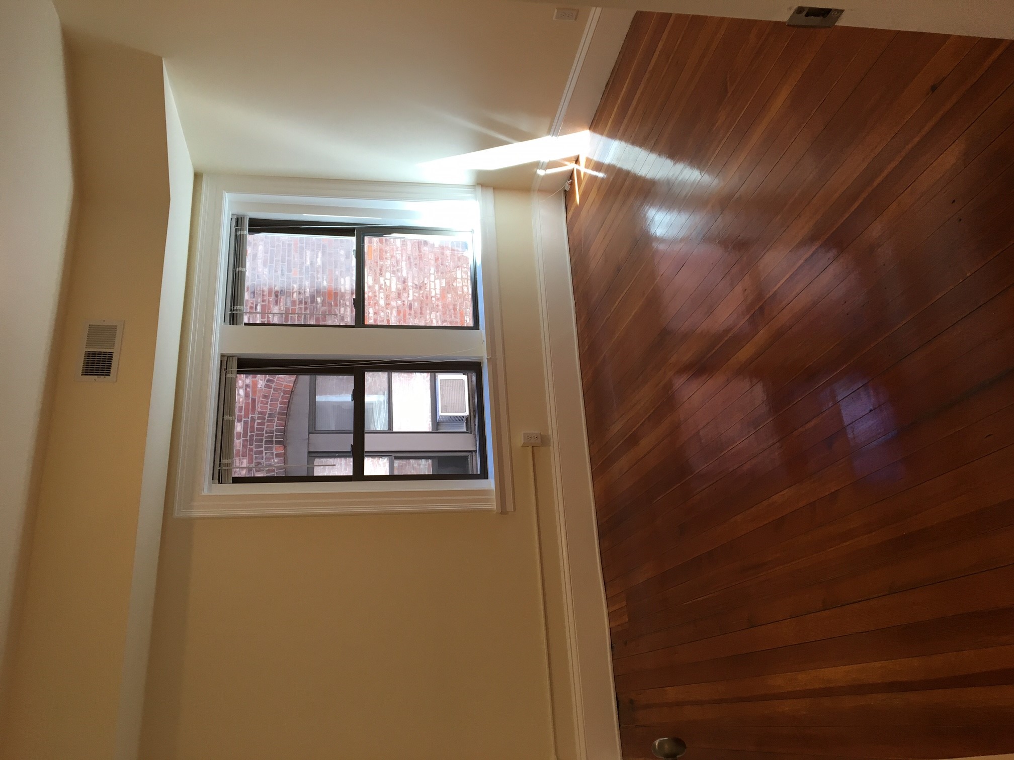 1463 Beacon St, Coolidge Corner