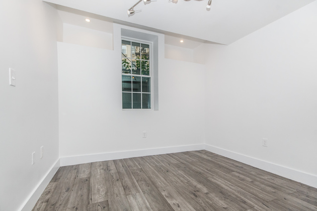 12 Braemore Rd, Brighton