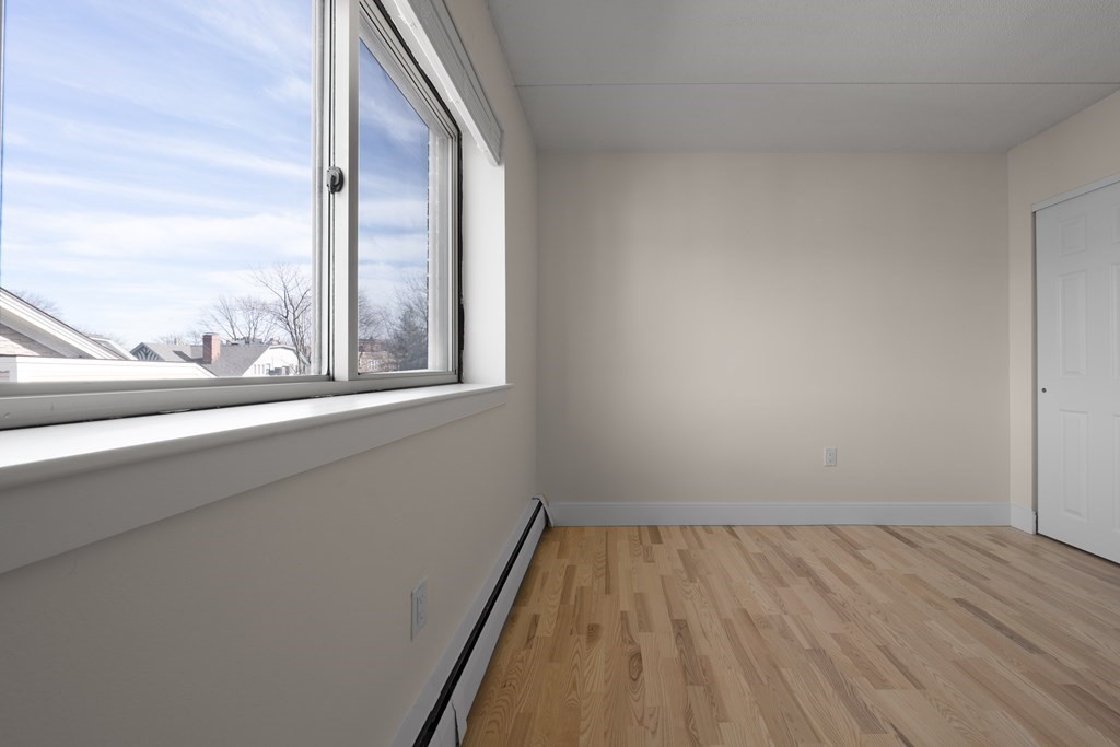 16 Trowbridge St, Harvard Square