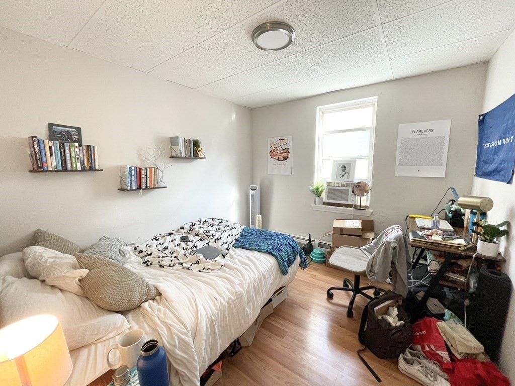 1572 Tremont St, South End