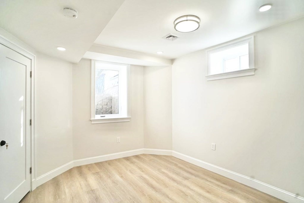 75 Wareham St, Tufts University