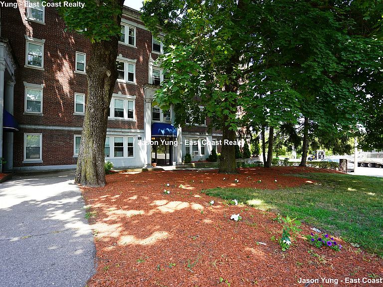 45 Chestnut Hill Ave, Brighton