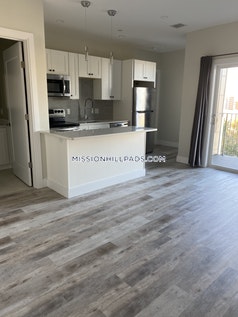 1457 Tremont St, Mission Hill