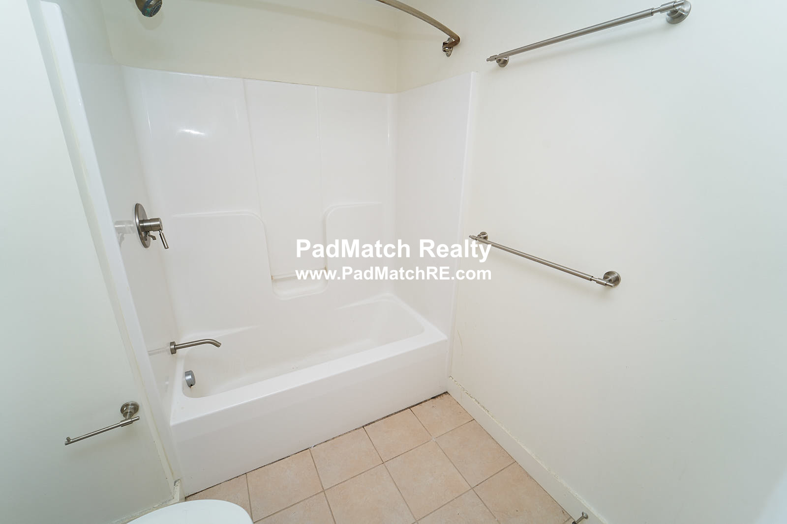 87 New St, Cambridge Highlands