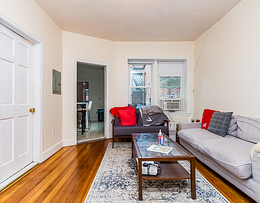 51 Anderson St, Beacon Hill