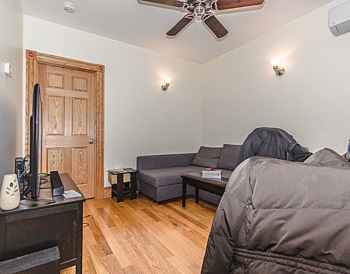 16 S Russell, Beacon Hill