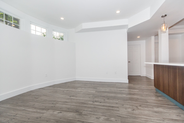 12 Braemore Rd, Brighton