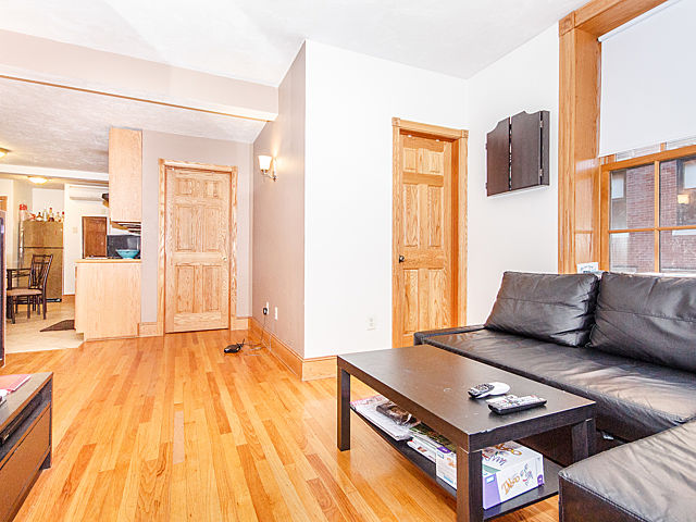 61 Anderson, Beacon Hill