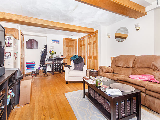 39 Charles St, Beacon Hill